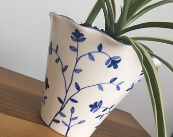 Ceramic Flower Handmade Plant Pot, Ceramic Pottery Art, Ceramic Kitchen Decor, Ceramic Spoon Holder, Handmade Ceramic Vase, Blue pot