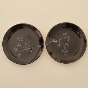 Set of 2 Sound Of Birds Ceramic Black Wall Hanging Plates, Handmade Ceramic Wall Art Plates with Birds, Ceramic Plates Set, Pottery Plates