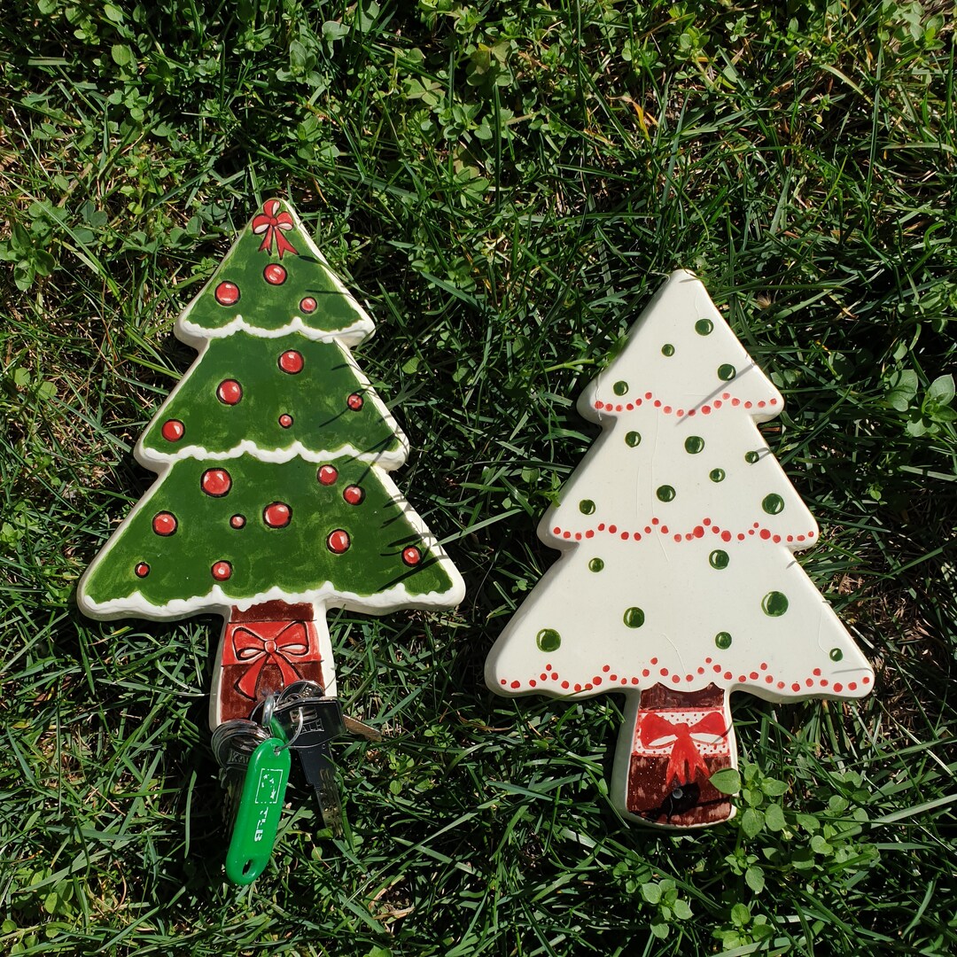 Set of 2 Pine Tree Key Hook, Hand Painted Ceramic Key Holder, Snowy ...