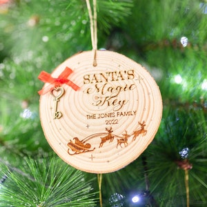 Personalized Family Christmas, Santa's Magic key, Wooden Christmas Ornament, Personalized Christmas Keepsake, Gift for daugther,Santa Claus image 1