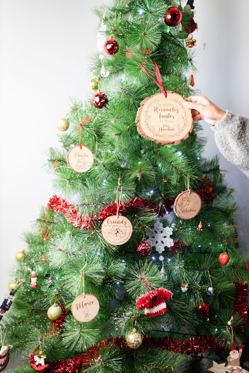 Personalized Family Christmas, Santa's Magic key, Wooden Christmas Ornament, Personalized Christmas Keepsake, Gift for daugther,Santa Claus image 9