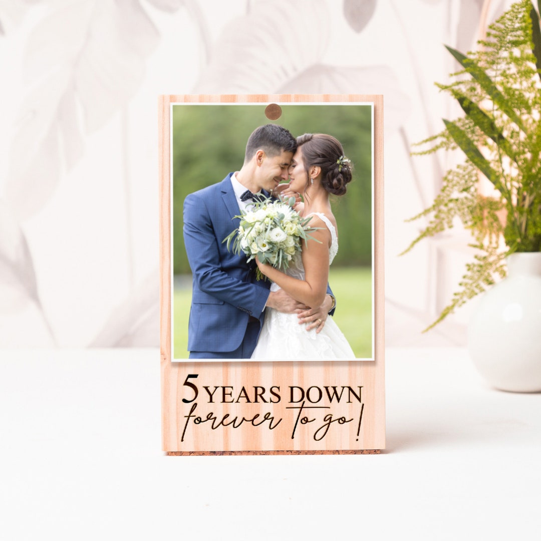 Personalized 5th Anniversary Wood Photo Frame, Husband Gift - Etsy