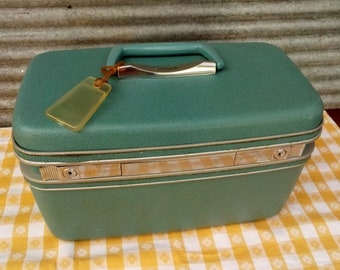 vintage Samsonite travel case