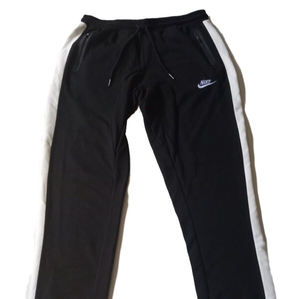 mens nike heritage sweatpants