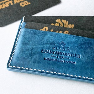 Tarjetero de cuero hecho a mano para él/ella, billetera de cuero para tarjetas de crédito, billetera pequeña para tarjetas, billetera minimalista para tarjetas, hecha en Canadá