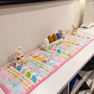 Easter Bunny Table Runner: Cotton Spring Celebration Decor