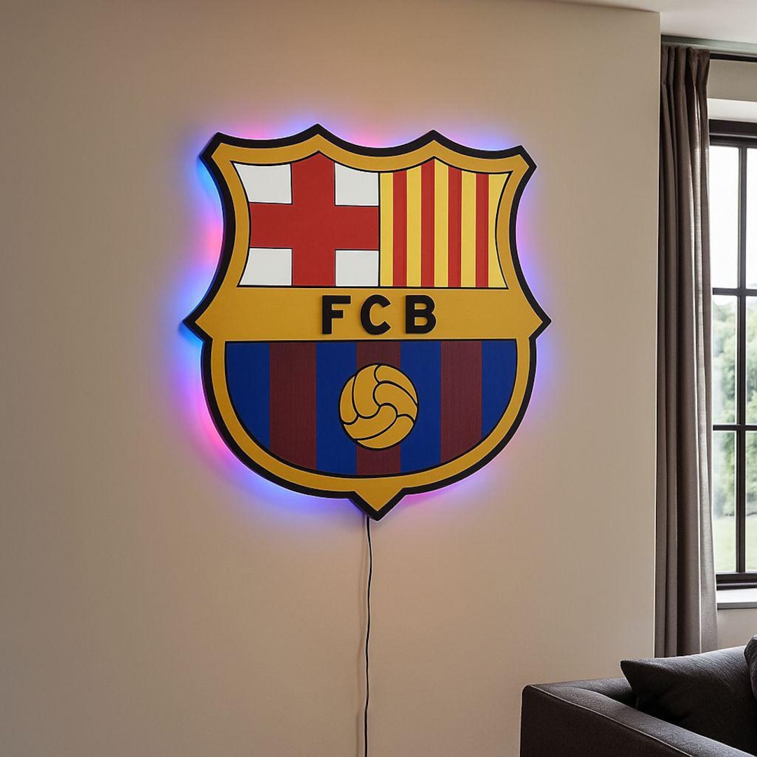 FCバルセロナ エンブレムアート 3D FCバルセロナロゴ LEDウォールアート：木製サッカーデコレーション