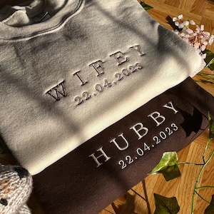 Individuell besticktes Sweatshirt, Wifey Hubby Sweatshirt, Jubiläumspaar Sweatshirt, Passender Valentine Crewneck, Benutzerdefiniertes Jahr Sweatshirt
