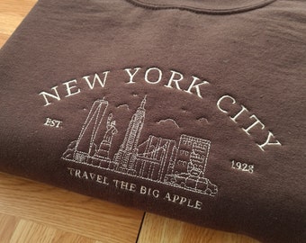 CUSTOM New York City Vintage Embroidered Sweatshirt, Vintage 90s Sweatshirt, Unisex Crewneck, Retro City, USA States, Gift for her ideas