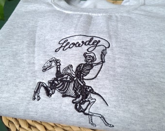 Broderad tröja med skelett och häst, halloweentröja, westerntröja, cowboy-halloween-tröja, rodeotröja, present till honom