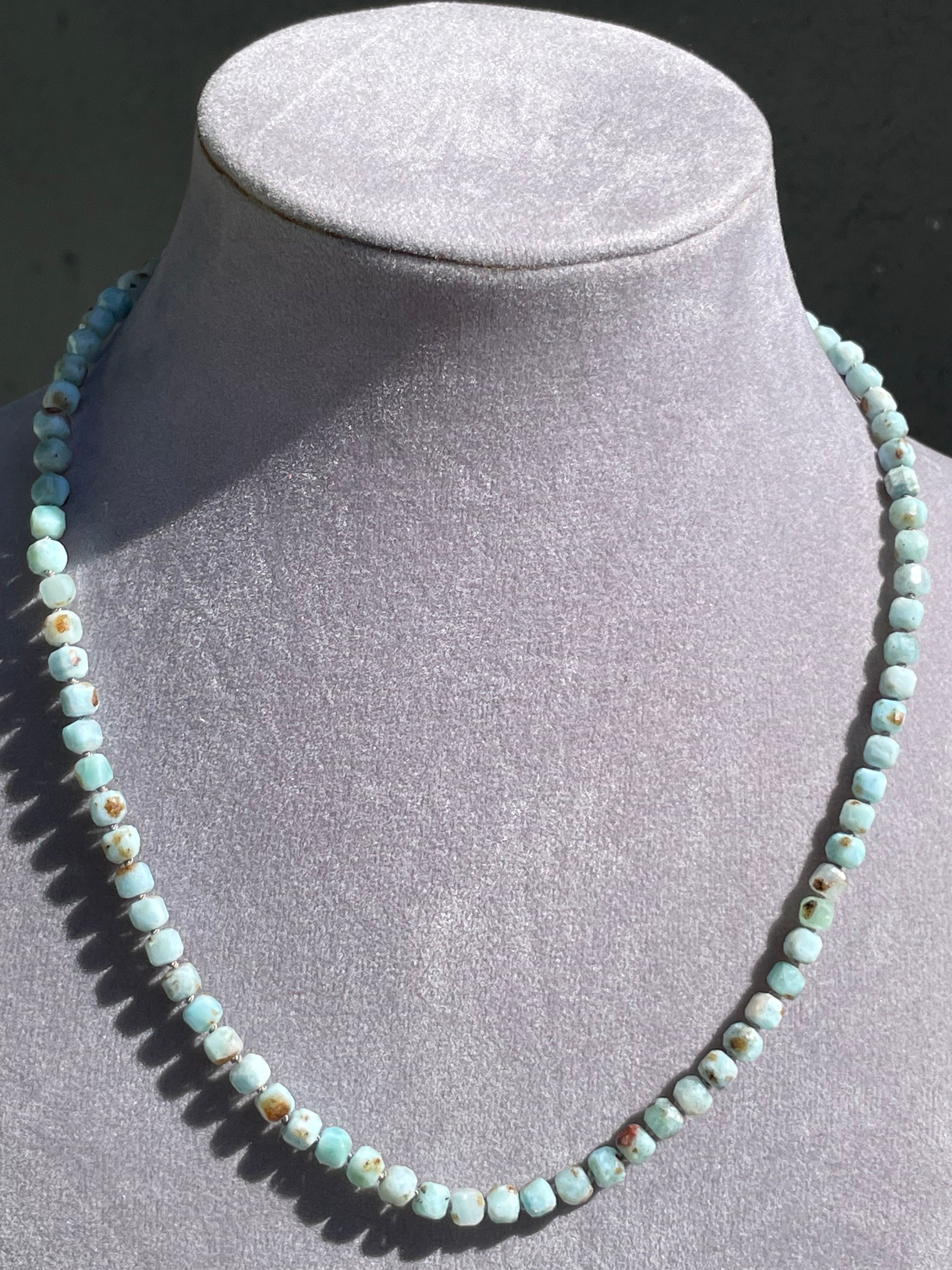 Collana con LARIMAR TOPAZI PIETRA DI LUNA - Gioielli in Pietre Dure e