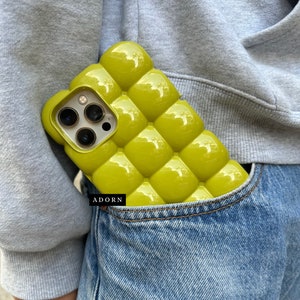 Étui pour téléphone GREEN BUBBLE (Accessoires pour téléphone ADORN - Marque canadienne)