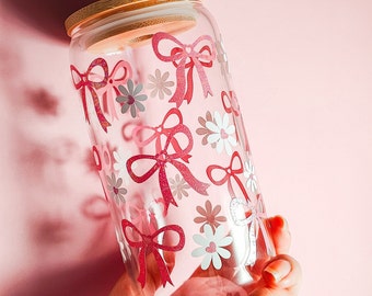 Coquette Bows and Daisies Glass Cup, Spring Cups, Ribbon Beer Can, Soft Girl Era, Coffee Lover Gift, Birthday Gift for Her, 16oz and 20oz