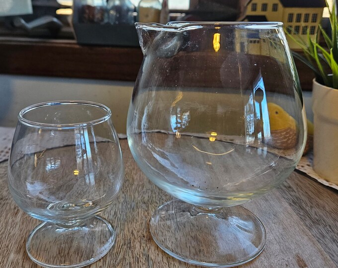 Vintage MCM Brandy Snifter Pedestal Footed W Pour Spout 5 5/8 Tall