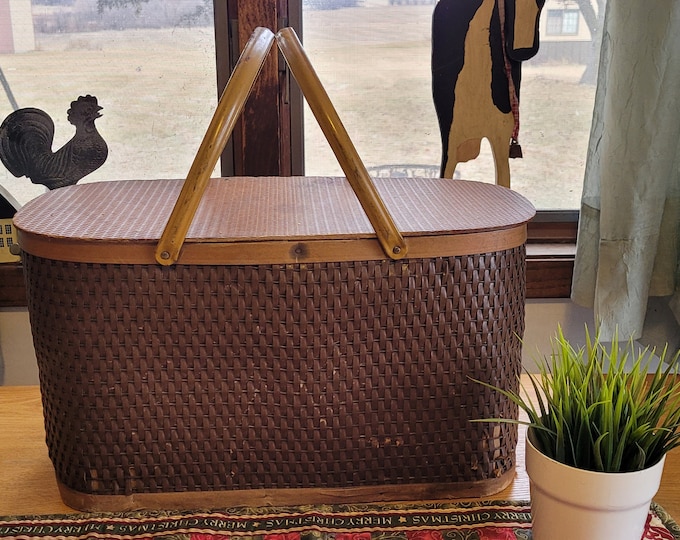 Vintage Hawkeye Picnic Basket Vintage Refrigerator Basket Hawkeye by