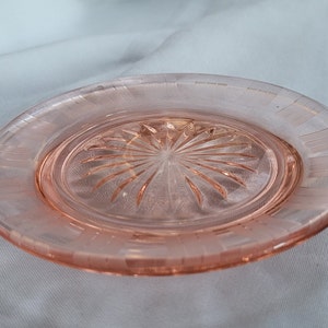 Pink Depression Glass 4.5&quot; Bread & Butter Plate, Anchor Hocking Sunburst Pink, Vintage Pink Depression Glass, 1950s