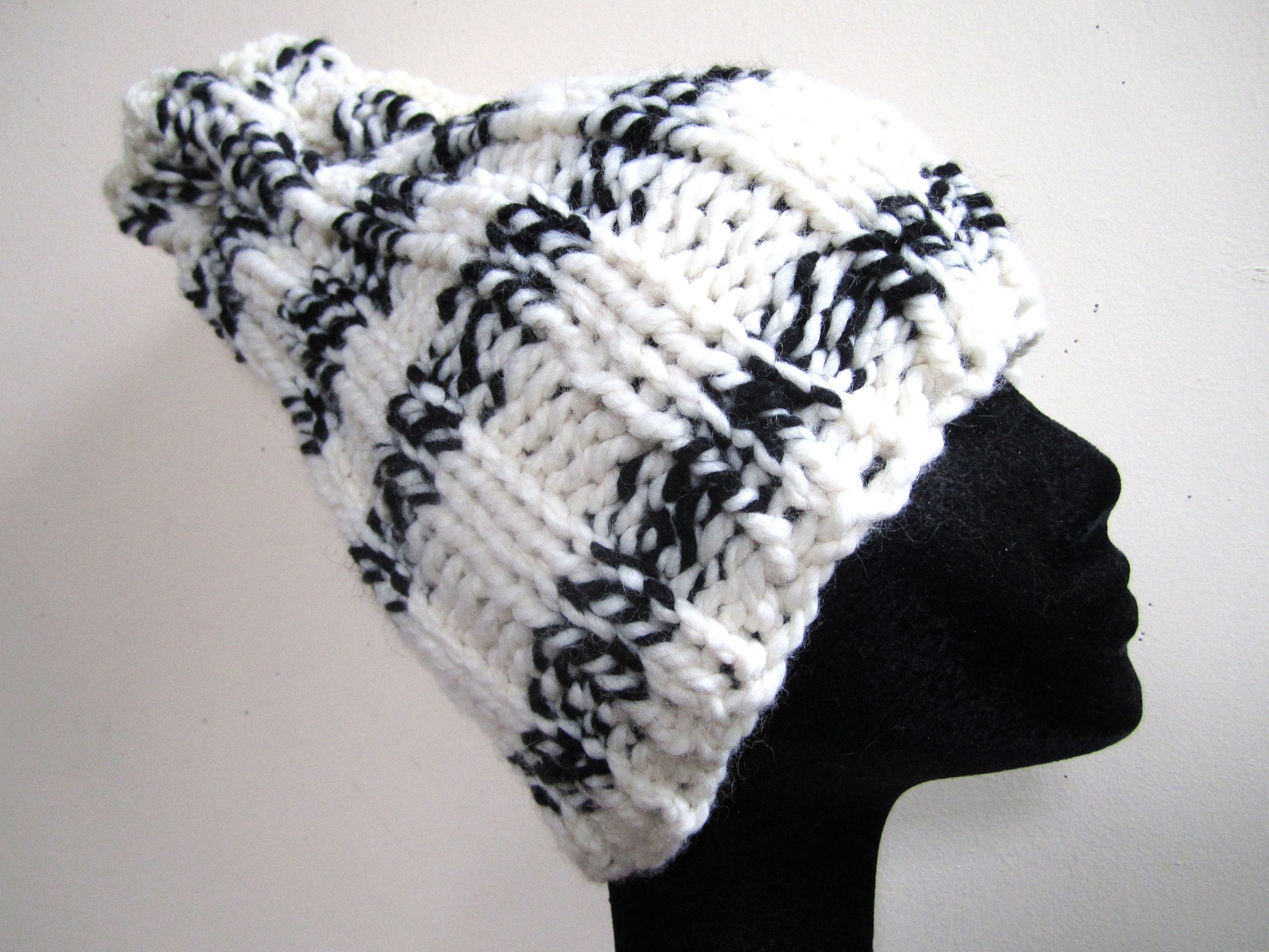 NWT Authentic Hand Knitted Convertible Beanies Convertible Hat Cowl Beanie Chunky Hand Knit Wool Acrylic  main image 4