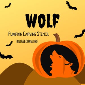 Puede incluir: Una plantilla para tallar calabazas con un diseño de lobo aullando. La plantilla está etiquetada como "WOLF PUMPKIN CARVING STENCIL INSTANT DOWNLOAD".