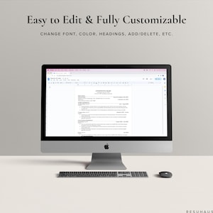 Pu&ograve; includere: Uno screenshot di uno schermo di computer che mostra un modello di curriculum vitae in un programma di elaborazione testi. Il curriculum &egrave; per Antoinette Chase e include sezioni per l'istruzione, l'esperienza lavorativa, l'esperienza di volontariato e le competenze. Il testo nella parte superiore dello schermo recita "Facile da modificare e completamente personalizzabile CAMBIARE FONT, COLORE, TITOLI, AGGIUNGERE/ELIMINARE, ECC."