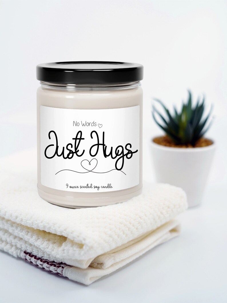 No Words Just Hugs Candle, Send a Hug Candle, Sending Hugs Candle