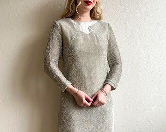 Vintage 1960s Silver Metallic Long Sleeve Mod Dress (S/M)