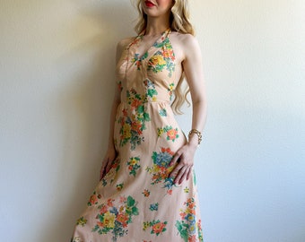 Stunning 1970s Peach Floral Print Halter Maxi Dress (S)