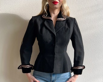 Fabulous Vintage 1940s Black Wool Blazer With Trim (XS/S)