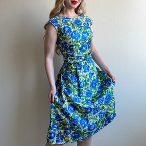 Vintage 1960s Blue Roses Silk Sheath Dress (S)