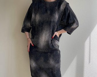Vintage 1980s Black Abstract Polka Dot Print Silk Dress (M/L)