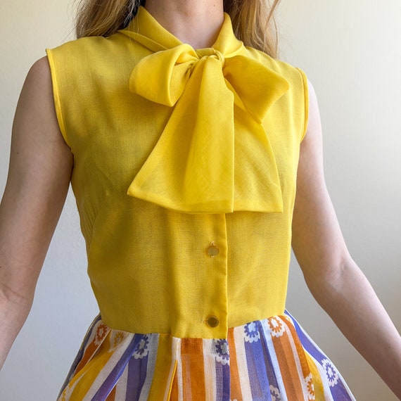 Vintage 1970s Yellow Cotton Novelty Print Maxi Dr… - image 2