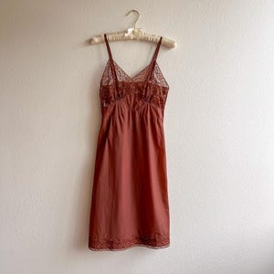 Vintage 1950s Chocolate Brown Slip Dress With Lace (XS/S)