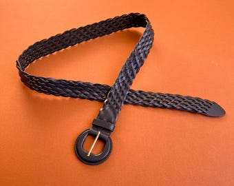 VINTAGE Raffia Navy Leather Woven Belt 90s/80s Ethnic Navy Woven Raffia and Leather Wide Belt - Etsy main image 2