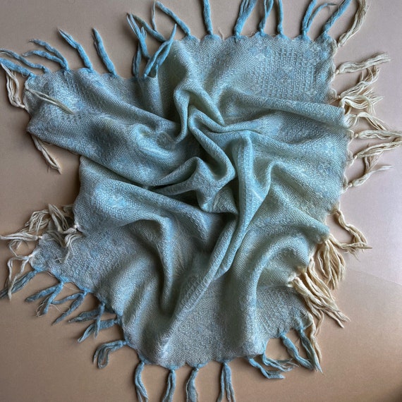 Vintage 1970s Mint and Cream Hand Knit Scarf - image 3