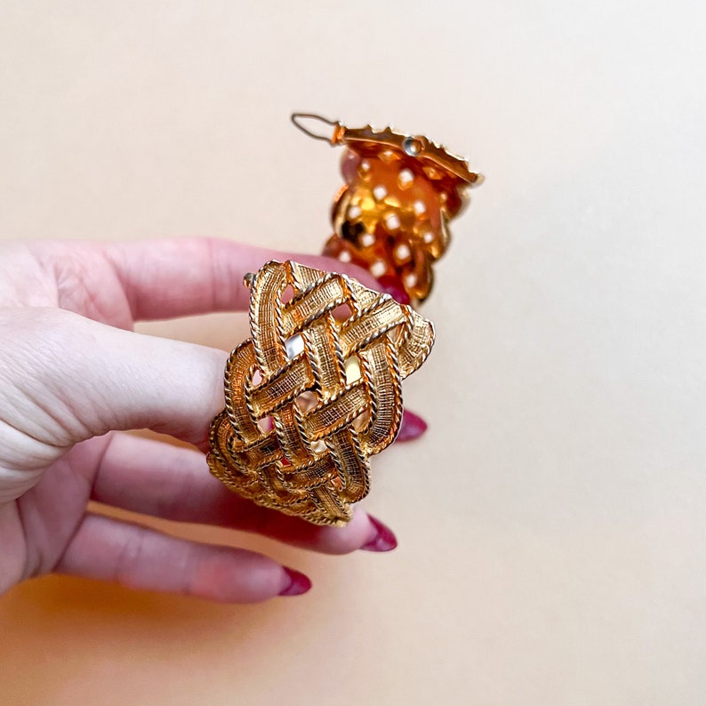 Gorgeous Vintage 1970s Golden Woven Cuff image 4