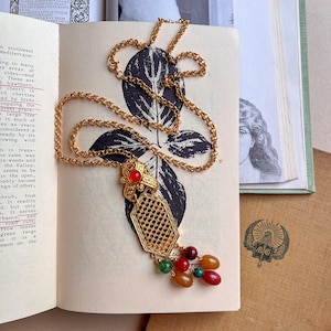 Vintage 1970s Long Gold Necklace With Fringe Gemstones
