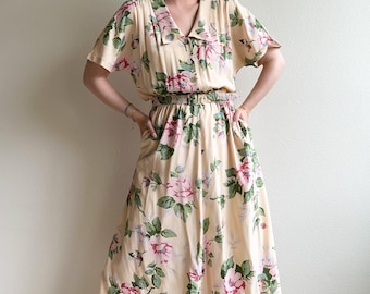 Vintage 1980s Spring Florals Midi Dress With Belt (S/M)