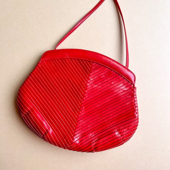 Vintage 1980s Red Micro-Pleated Faux Leather Purse - image 3