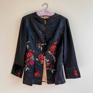 Vintage Chinese Silk Blouse With Flower Embroidery S/M image 5