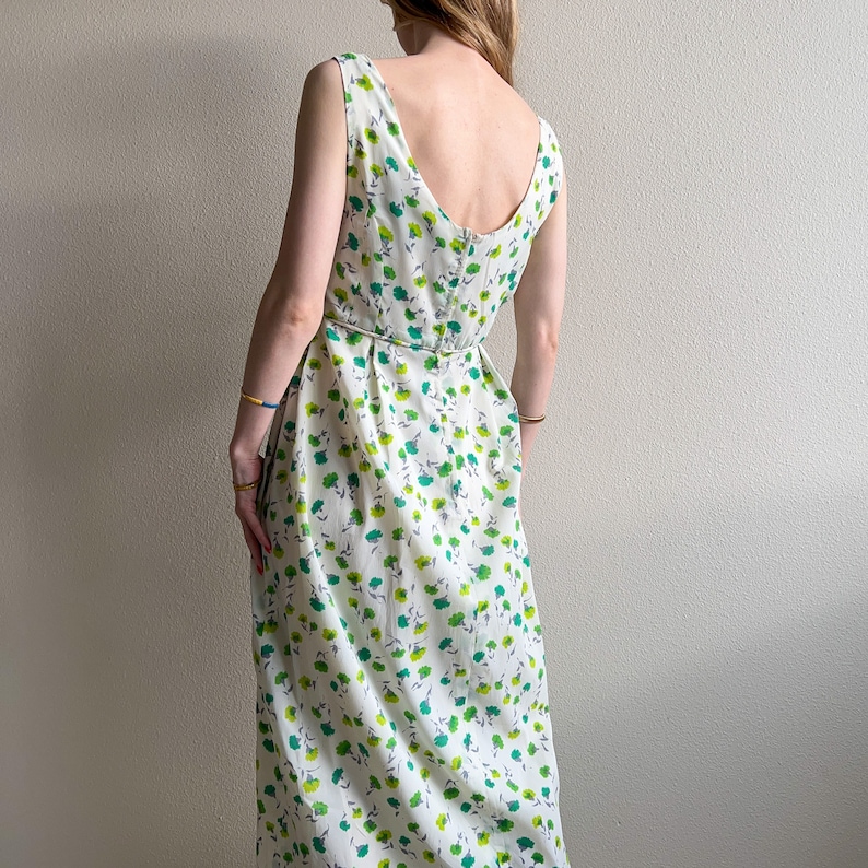 Vintage 1960s Dainty Green Flowers Summer Dress S image 4