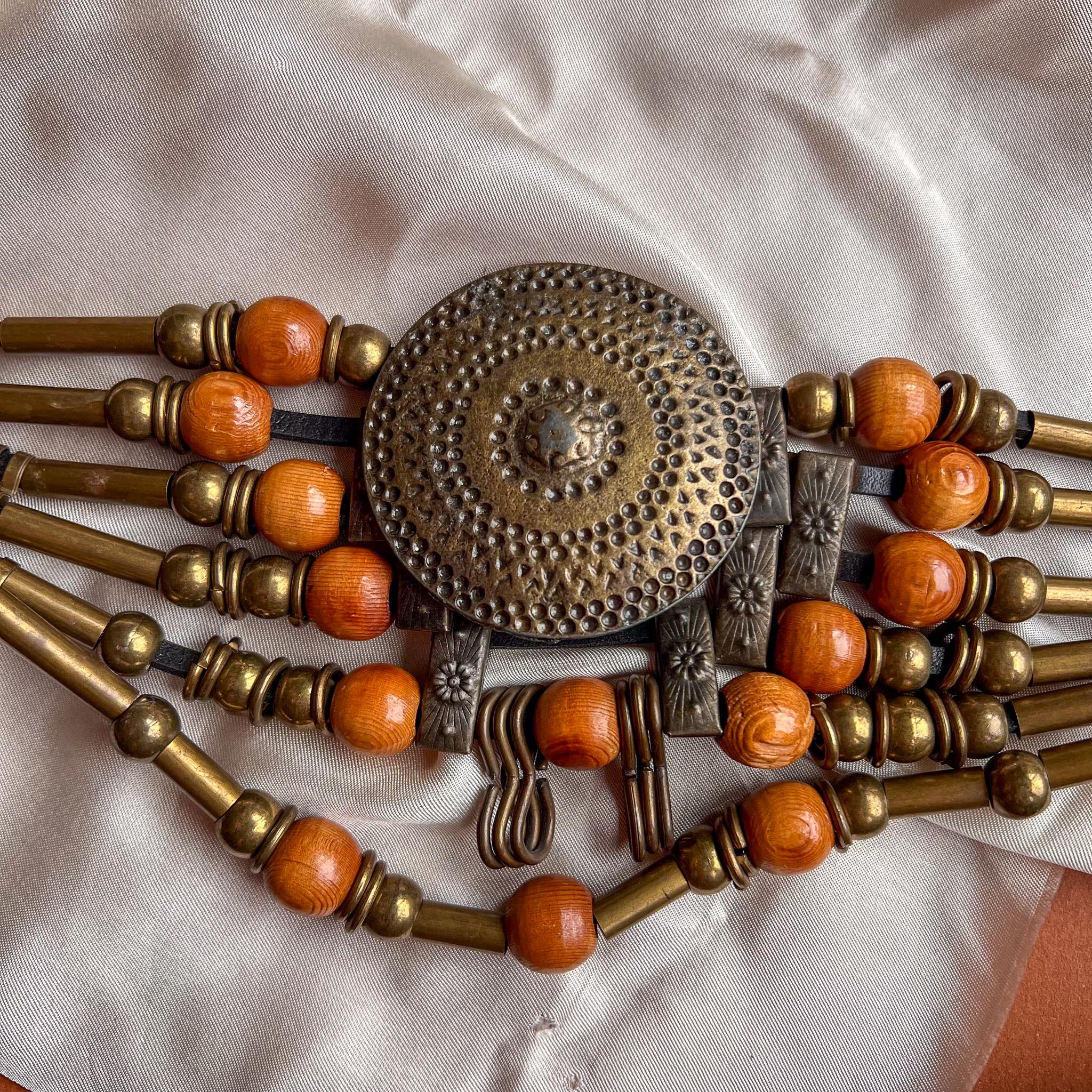 Colorful wood and brass Beaded 1970s belt Vintage 1970s Artisan Leather Belts – Hand-painted, Beaded  main image 3