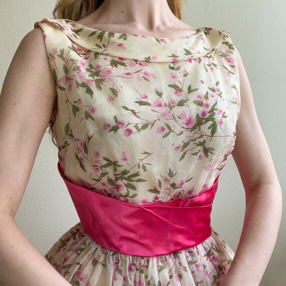 Vintage 1950s Pink Floral Party Dress (XS/S) - image 2