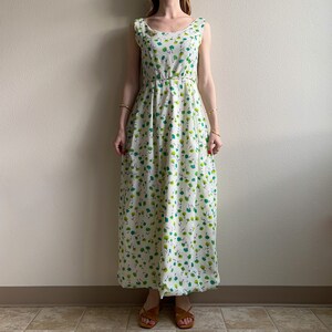 Vintage 1960s Dainty Green Flowers Summer Dress S image 3