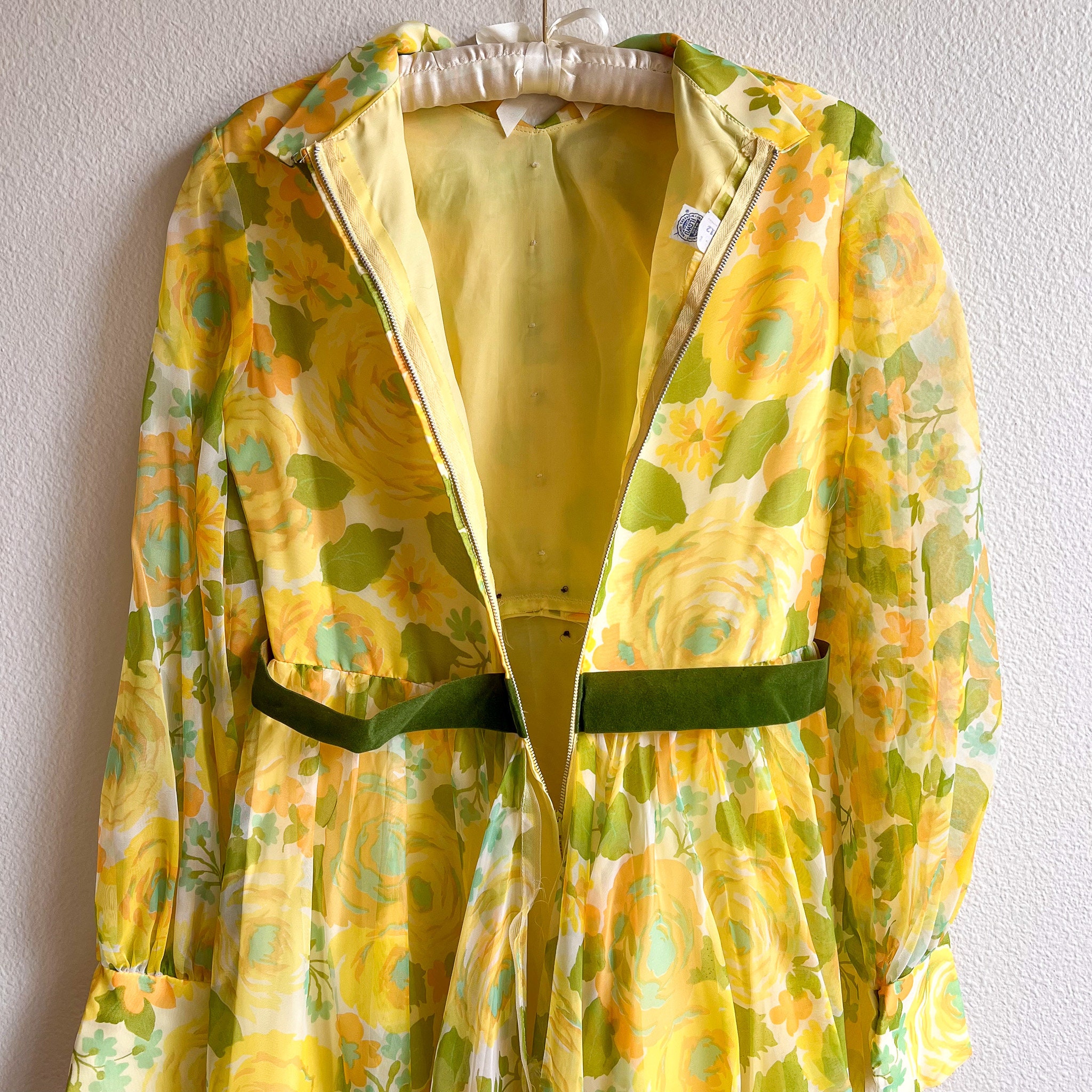 Vintage 1970s Yellow and Green Floral Chiffon Gown (M) - Etsy