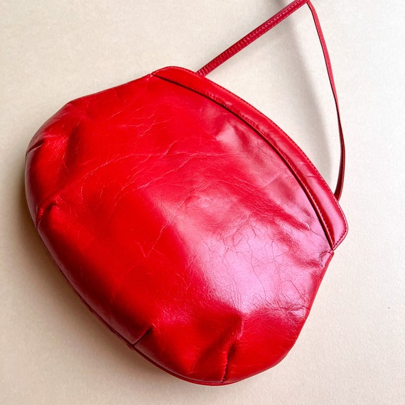 Vintage 1980s Red Micro-Pleated Faux Leather Purse - image 8