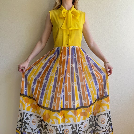 Vintage 1970s Yellow Cotton Novelty Print Maxi Dr… - image 1