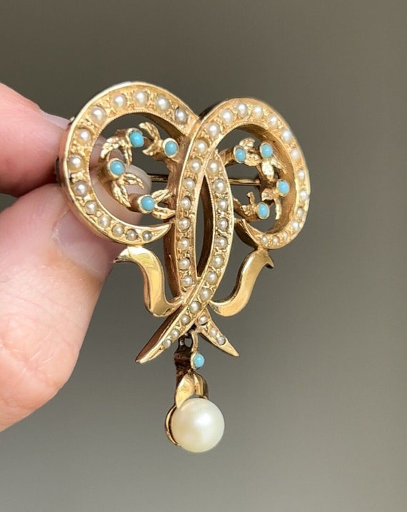 18k Gold Pearl and Turquoise Stylized Heart Ribbo… - image 1