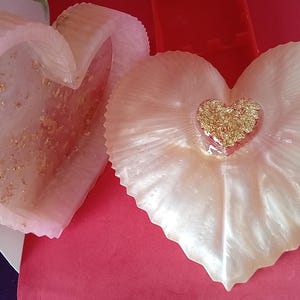 Handmade pearlescent pink Heart jewellery box VERY HEAVY