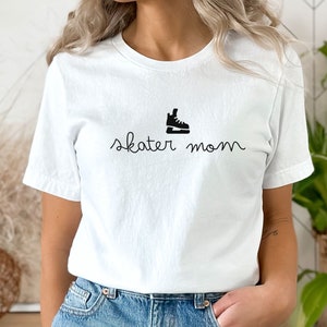 Hockey Skater Mom Shirt Hockey Mom Tshirt Hockey Mama T-shirt Ice Skating Shirt Hockey Shirt for Women Hockey Shirt for Mom Hockey Mom Gift