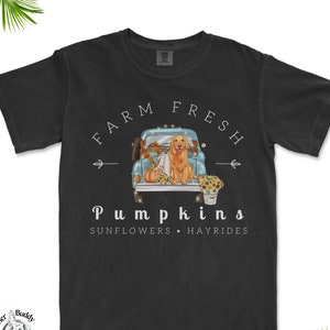 Golden Retriever Farm Fresh Pumpkins T-Shirt, Golden Retriever T-shirt, Vintage T-shirt, Fall T, Falls Shirt, T-shirt, Fall, Dog lover, Gift