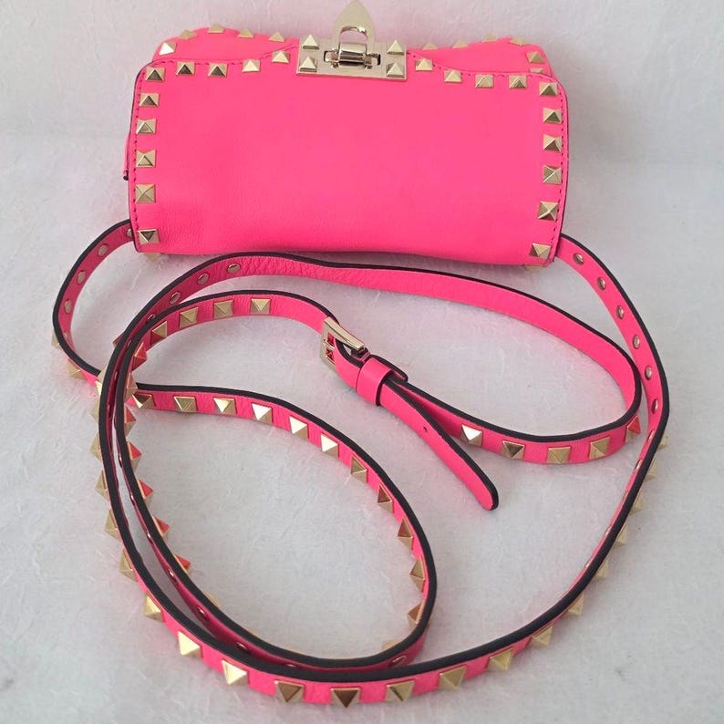 Auth Valentino Garavani Vitello Rockstud Flap Crossbody Bag image 8